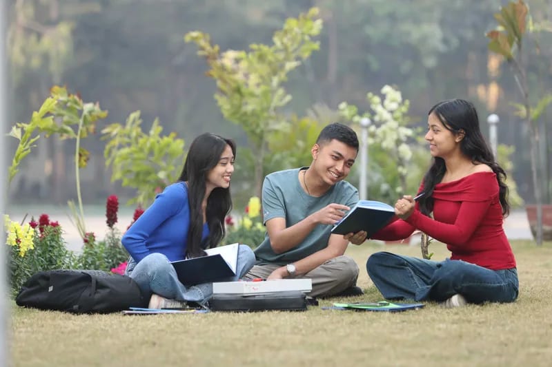 Learning Process Beyond the Classroom